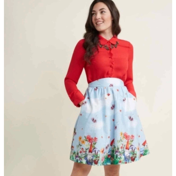 Modcloth Gnomes A Line Skirt US Women's Size Medium Whimsical Fairy Floral Mini - Picture 1 of 10